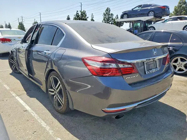 1HGCR2F52HA248436 2017 HONDA ACCORD - Image 2