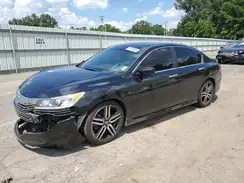 1HGCR2F52HA255743 2017 HONDA ACCORD