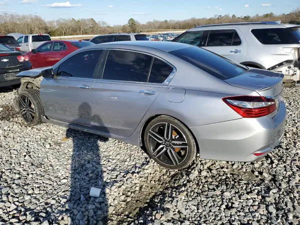 1HGCR2F52HA256990 2017 HONDA ACCORD - Image 2