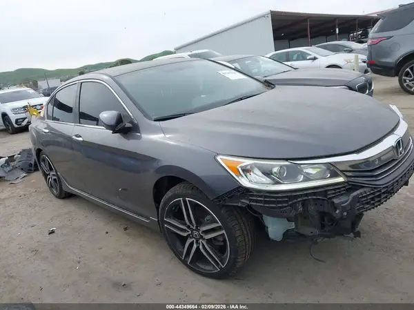 1HGCR2F52HA259887 2017 HONDA ACCORD - Image 1