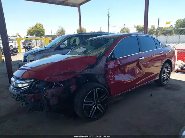 1HGCR2F52HA261767 2017 HONDA ACCORD - Image 2