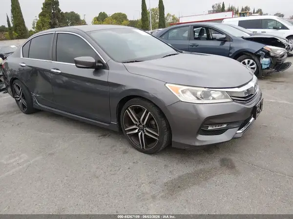 1HGCR2F52HA269173 2017 HONDA ACCORD - Image 1