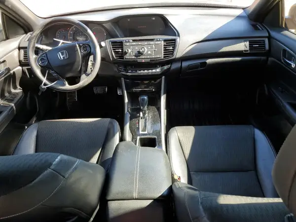 1HGCR2F52HA270341 2017 HONDA ACCORD - Image 8