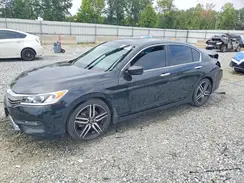 1HGCR2F52HA275961 2017 HONDA ACCORD