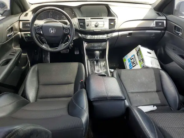 1HGCR2F52HA289262 2017 HONDA ACCORD - Image 8