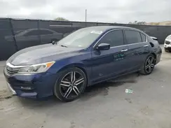1HGCR2F52HA297023 2017 HONDA ACCORD