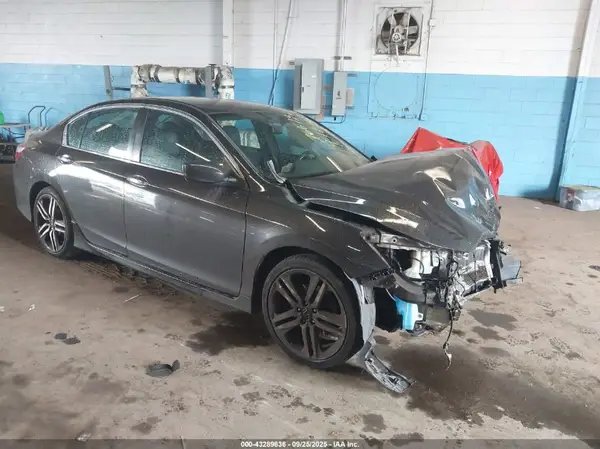1HGCR2F52HA301619 2017 HONDA ACCORD - Image 1