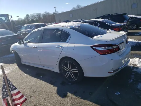 1HGCR2F52HA308229 2017 HONDA ACCORD - Image 2