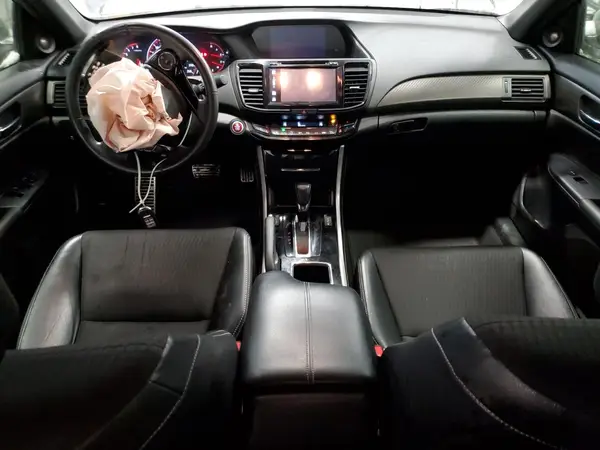 1HGCR2F52HA807760 2017 HONDA ACCORD - Image 8