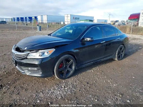 1HGCR2F52HA810593 2017 HONDA ACCORD - Image 2