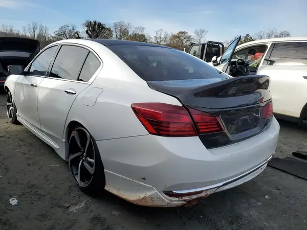1HGCR2F53GA015728 2016 HONDA ACCORD - Image 2