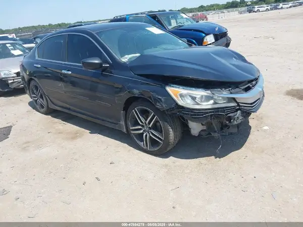 1HGCR2F53GA061804 2016 HONDA ACCORD - Image 1