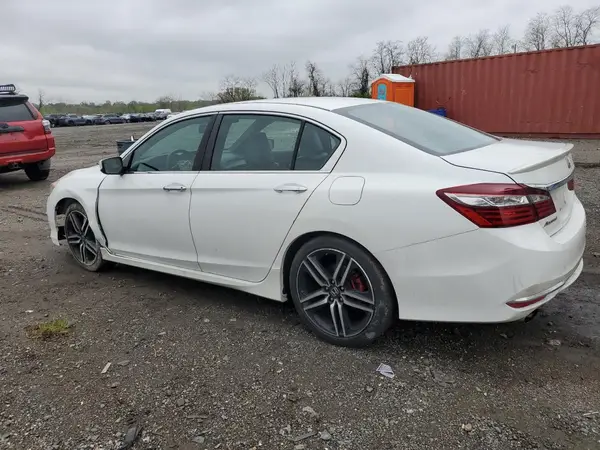 1HGCR2F53GA067635 2016 HONDA ACCORD - Image 2