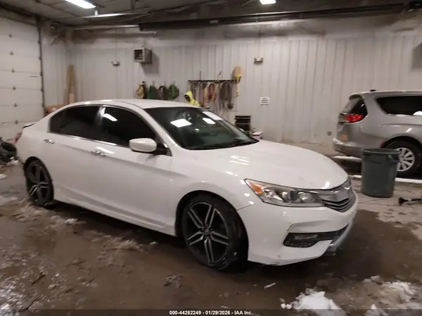 1HGCR2F53GA073709 2016 HONDA ACCORD - Image 1