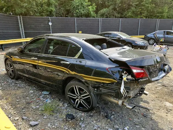 1HGCR2F53GA091319 2016 HONDA ACCORD - Image 2