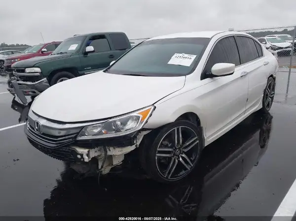1HGCR2F53GA101945 2016 HONDA ACCORD - Image 2