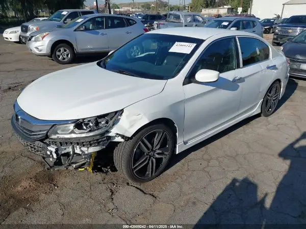 1HGCR2F53GA104943 2016 HONDA ACCORD - Image 2