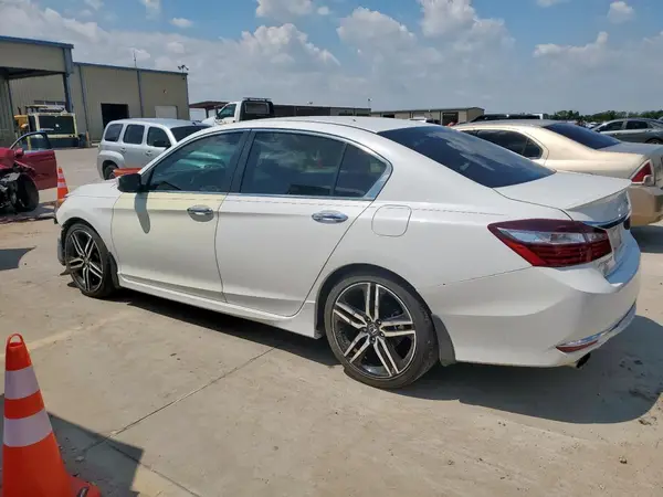 1HGCR2F53GA123735 2016 HONDA ACCORD - Image 2