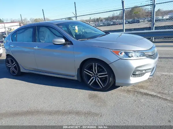 1HGCR2F53GA130944 2016 HONDA ACCORD - Image 1
