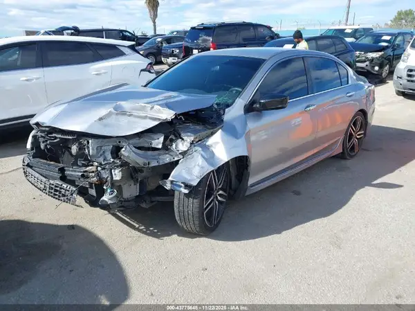 1HGCR2F53GA196037 2016 HONDA ACCORD - Image 2