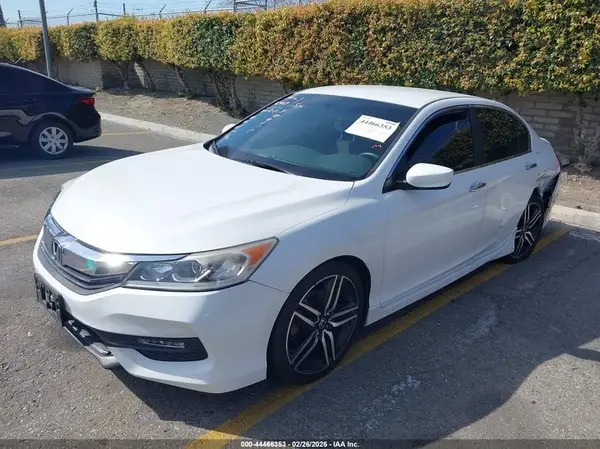1HGCR2F53GA211183 2016 HONDA ACCORD - Image 2