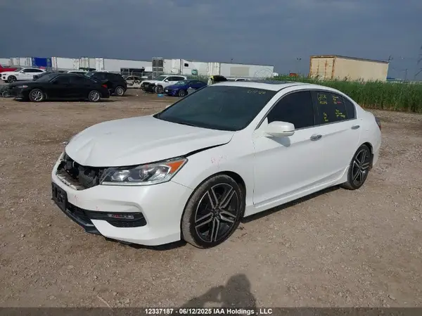 1HGCR2F53GA808852 2016 HONDA ACCORD - Image 2