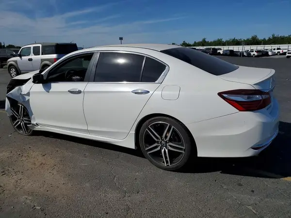 1HGCR2F53HA014807 2017 HONDA ACCORD - Image 2