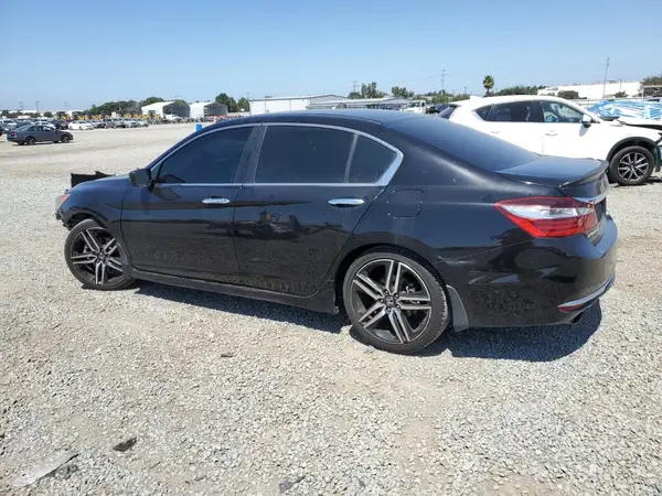 1HGCR2F53HA022955 2017 HONDA ACCORD - Image 2