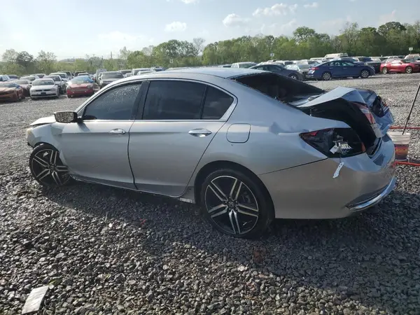 1HGCR2F53HA023345 2017 HONDA ACCORD - Image 2