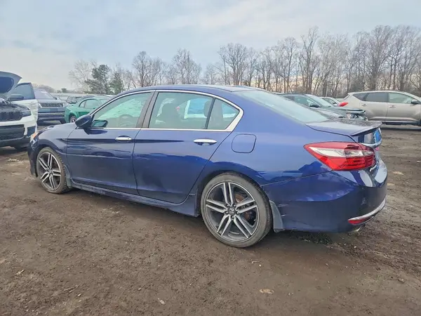 1HGCR2F53HA033390 2017 HONDA ACCORD - Image 2