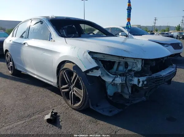 1HGCR2F53HA037794 2017 HONDA ACCORD - Image 1