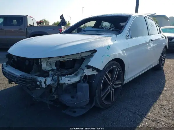 1HGCR2F53HA037794 2017 HONDA ACCORD - Image 2