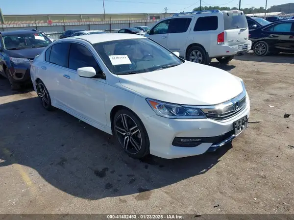 1HGCR2F53HA054157 2017 HONDA ACCORD - Image 1