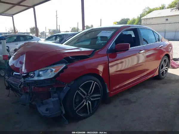 1HGCR2F53HA067121 2017 HONDA ACCORD - Image 2