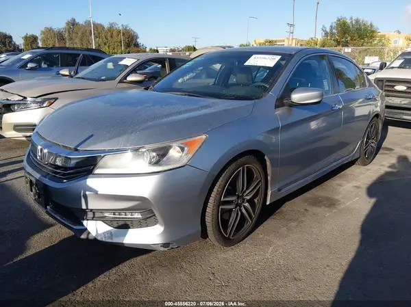 1HGCR2F53HA071301 2017 HONDA ACCORD - Image 2
