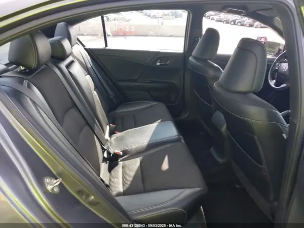 1HGCR2F53HA095467 2017 HONDA ACCORD - Image 8