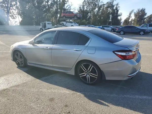1HGCR2F53HA101087 2017 HONDA ACCORD - Image 2