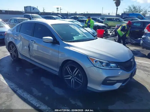 1HGCR2F53HA107892 2017 HONDA ACCORD - Image 1