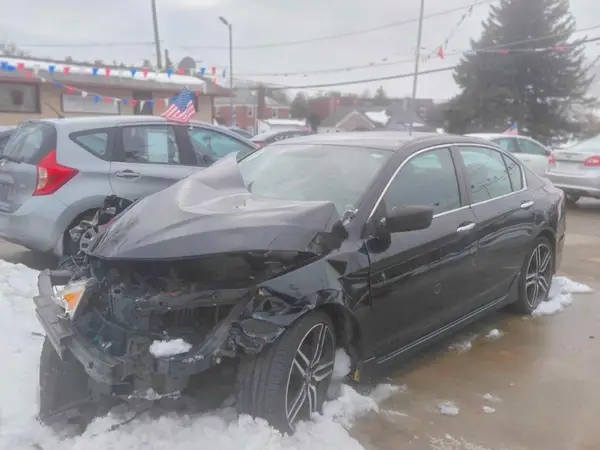 1HGCR2F53HA112784 2017 HONDA ACCORD - Image 2
