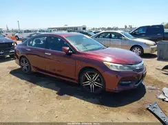 1HGCR2F53HA115717 2017 HONDA ACCORD