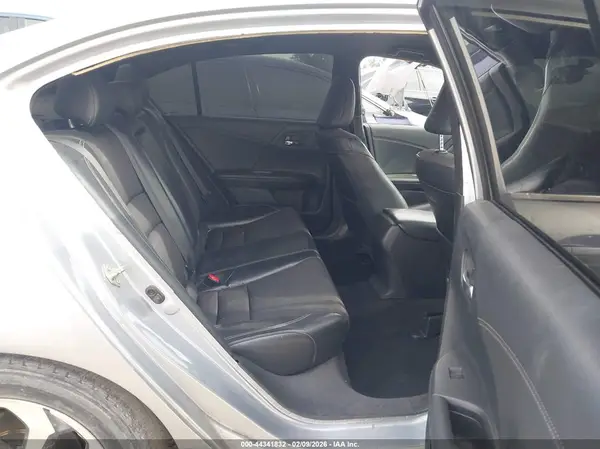 1HGCR2F53HA115829 2017 HONDA ACCORD - Image 8