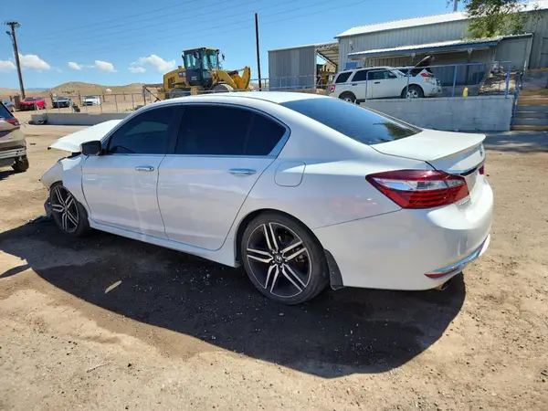 1HGCR2F53HA118536 2017 HONDA ACCORD - Image 2