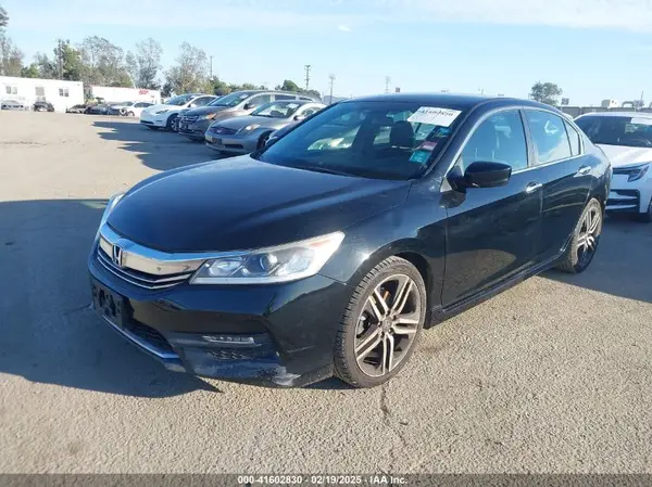 1HGCR2F53HA147115 2017 HONDA ACCORD - Image 2