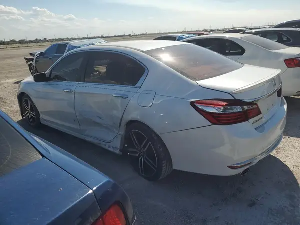1HGCR2F53HA149558 2017 HONDA ACCORD - Image 2