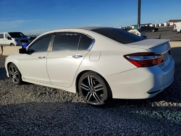 1HGCR2F53HA150192 2017 HONDA ACCORD - Image 2