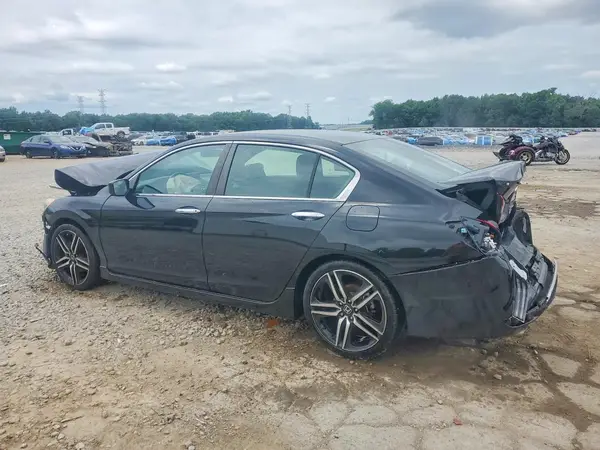 1HGCR2F53HA165307 2017 HONDA ACCORD - Image 2