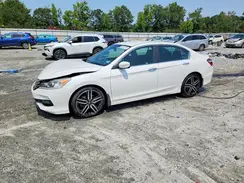 1HGCR2F53HA194256 2017 HONDA ACCORD