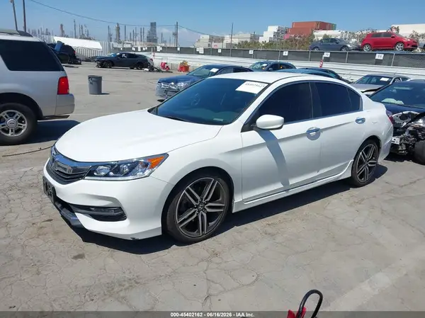 1HGCR2F53HA195231 2017 HONDA ACCORD - Image 2
