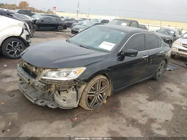 1HGCR2F53HA216529 2017 HONDA ACCORD - Image 2