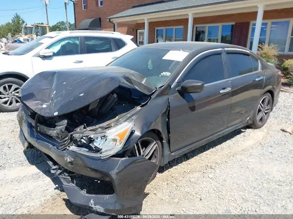 1HGCR2F53HA244265 2017 HONDA ACCORD - Image 2